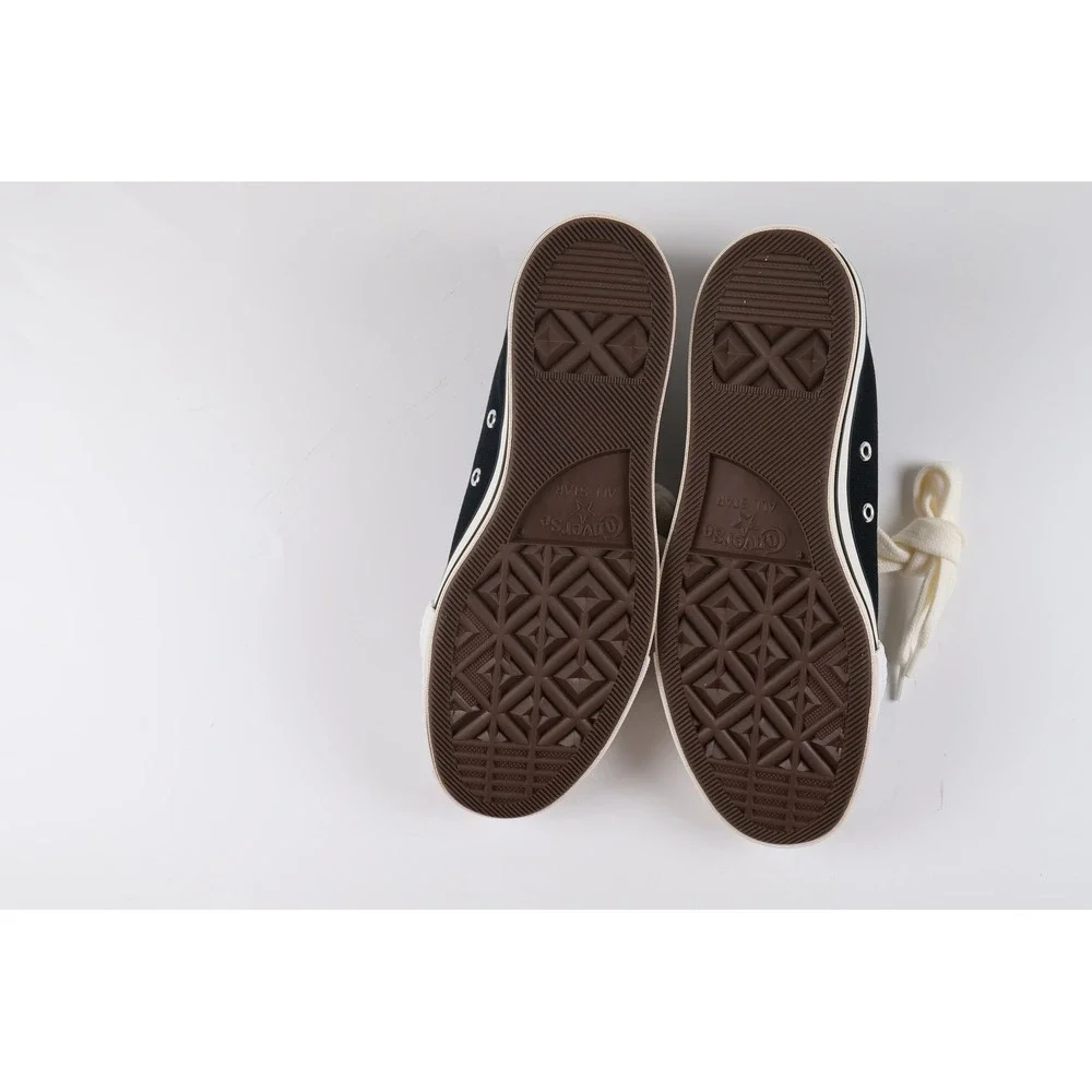 Converse classic low